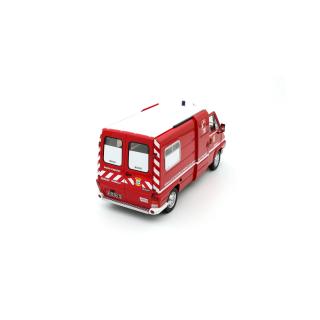 Renault Master T30 VSAB Pompiers Feuerwehr Marseille 1980 OttO mobile 1:18 Resinemodell (Türen, Motorhaube... nicht zu öffnen!)